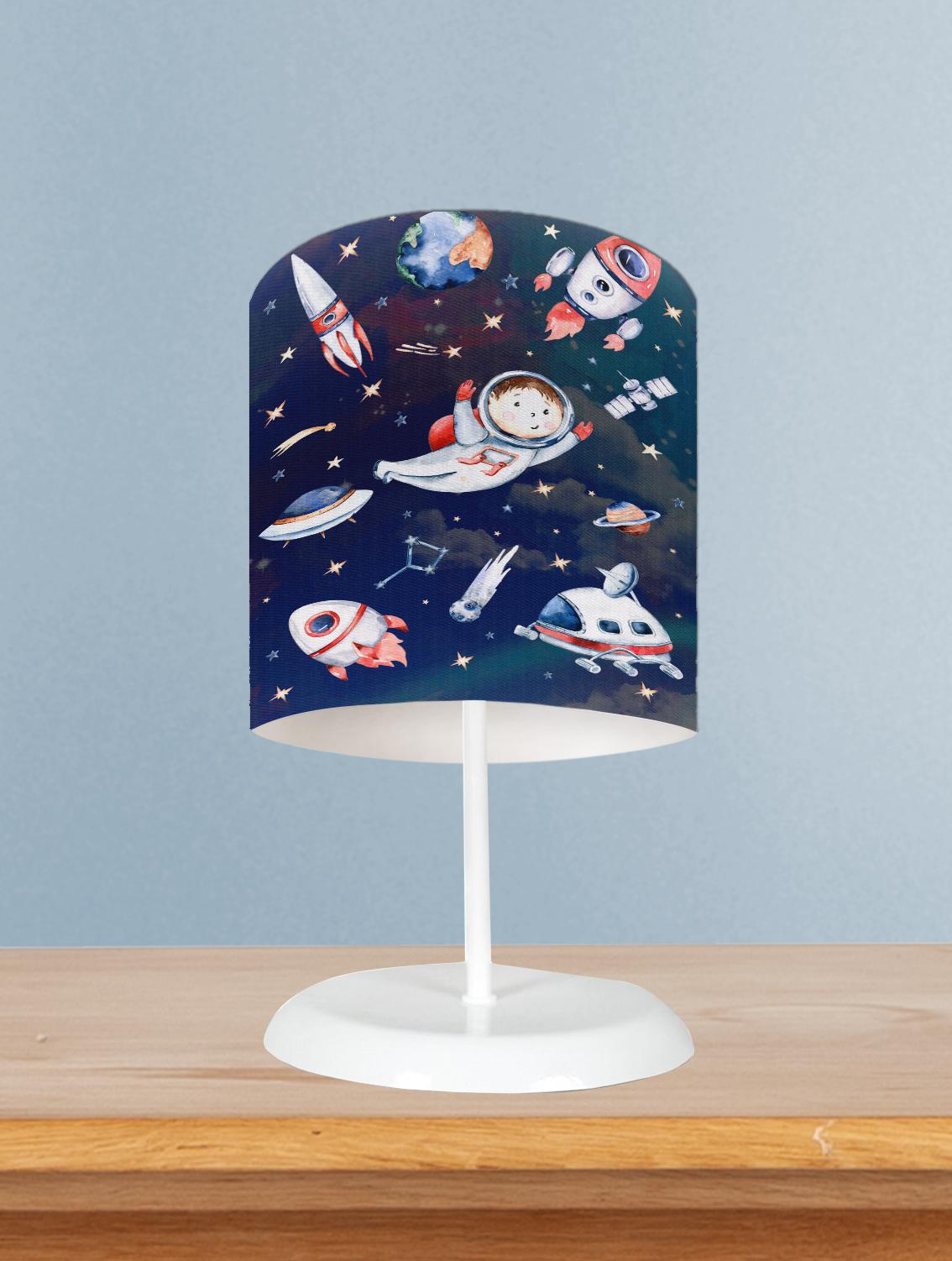 MEKTA%20HOME%20BEBEK%20VE%20ÇOCUK%20ODASI%20Uzaylı%20Astronot%20Desenli%20Abajur