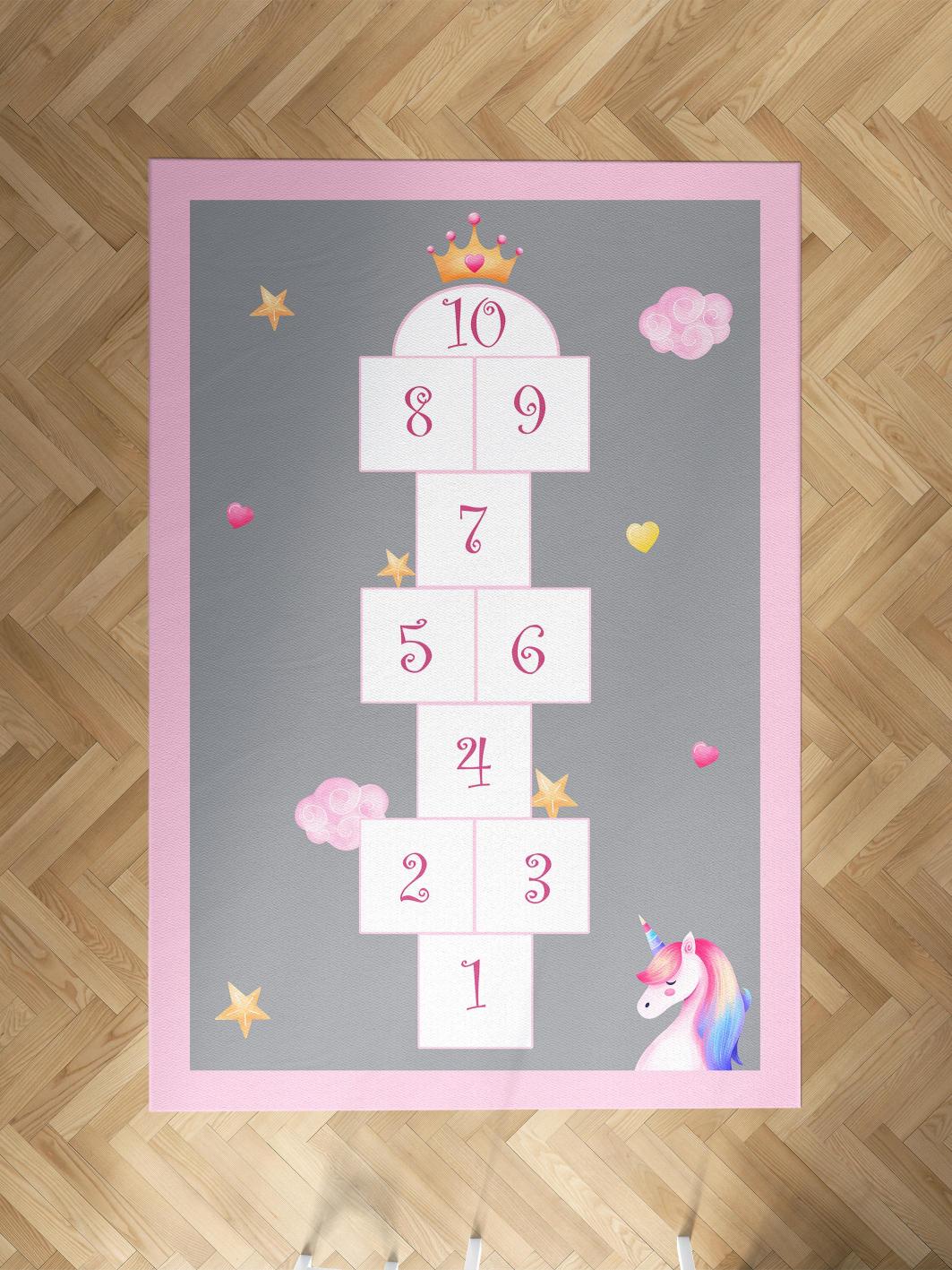 MEKTA%20HOME%20BEBEK%20VE%20ÇOCUK%20ODASI%20Unicorn%20ve%20Seksek%20Desenli%20Halı