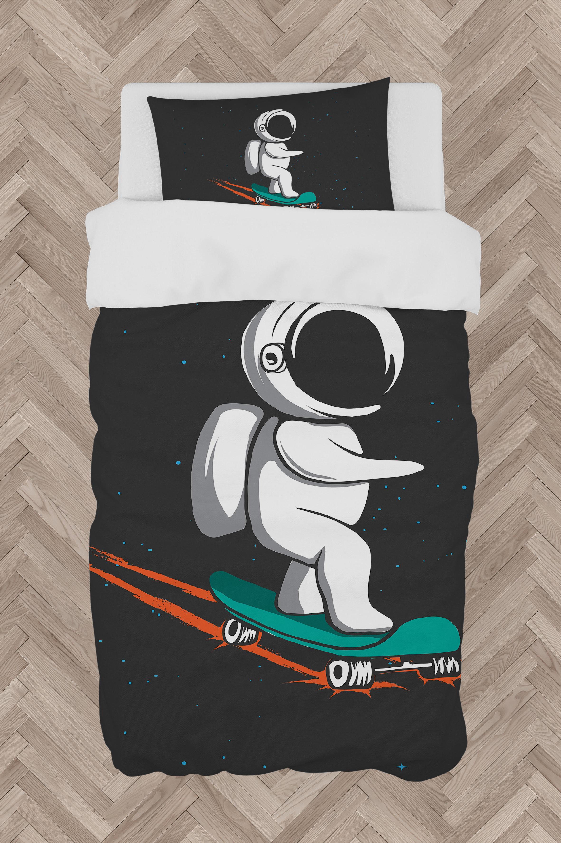 MEKTA%20HOME%20BEBEK%20VE%20ÇOCUK%20ODASI%20Kaykaylı%20Astronot%20Desenli%20Nevresim%20Takımı