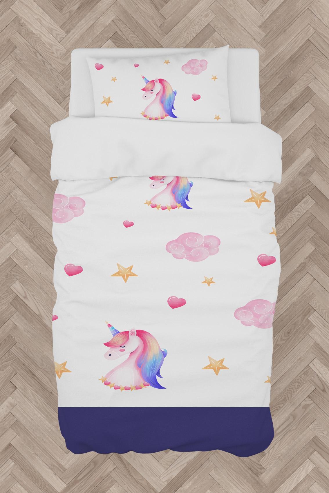 MEKTA%20HOME%20BEBEK%20VE%20ÇOCUK%20ODASI%20Unicorn%20ve%20Seksek%20Desenli%20Lacivert%20Nevresim%20Takımı